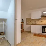 L'angolo Monolocale- *